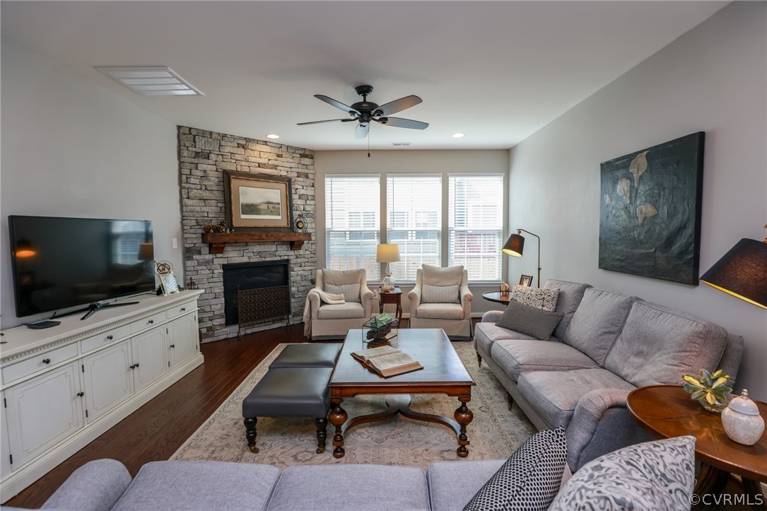 5716 Rohan Court Moseley, VA 23120 - Photo 13 of 50 Gallery Image 13