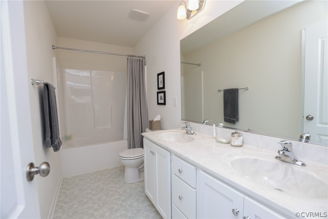5716 Rohan Court Moseley, VA 23120 - Photo 32 of 50 Gallery Image 32