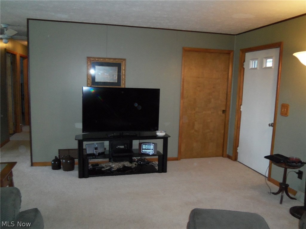 1785 North Ridge Road Vermilion, OH 44089 - Photo 2 of 35
