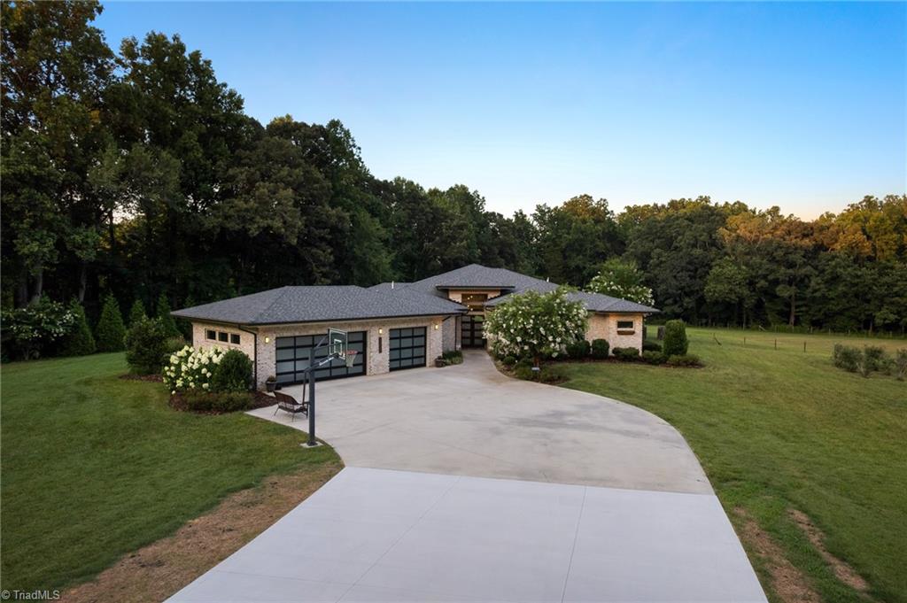 2132 Welcome-Arcadia Road Lexington, NC 27295 - Photo 1 of 31 Gallery Image 1