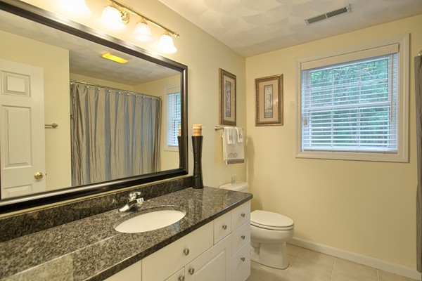 8 Bramble Hill Road Methuen, MA 01844 - Photo 23 of 30 Gallery Image 23