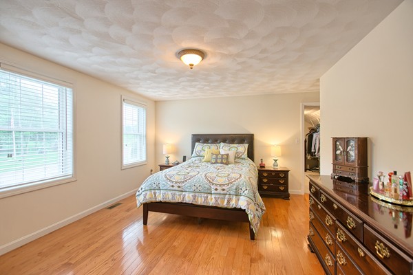 8 Bramble Hill Road Methuen, MA 01844 - Photo 27 of 30 Gallery Image 27