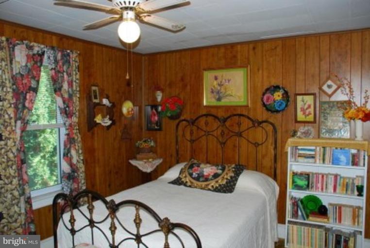 14512 Pen Mar High Rock Road Cascade, MD 21719 - Photo 11 of 24 Bedroom