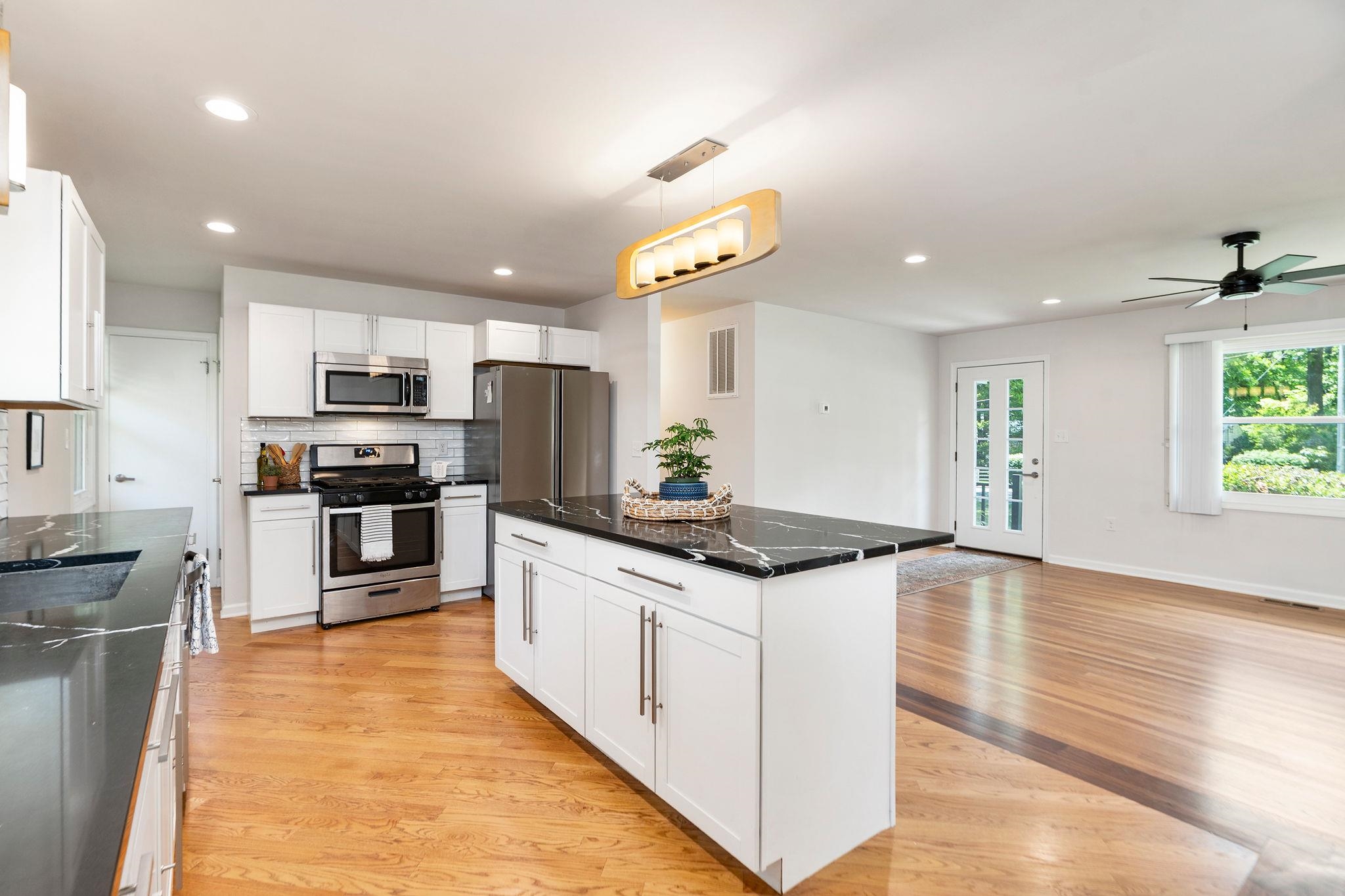 300 South Ellison Lane Waynesboro, VA 22980 - Photo 12 of 53