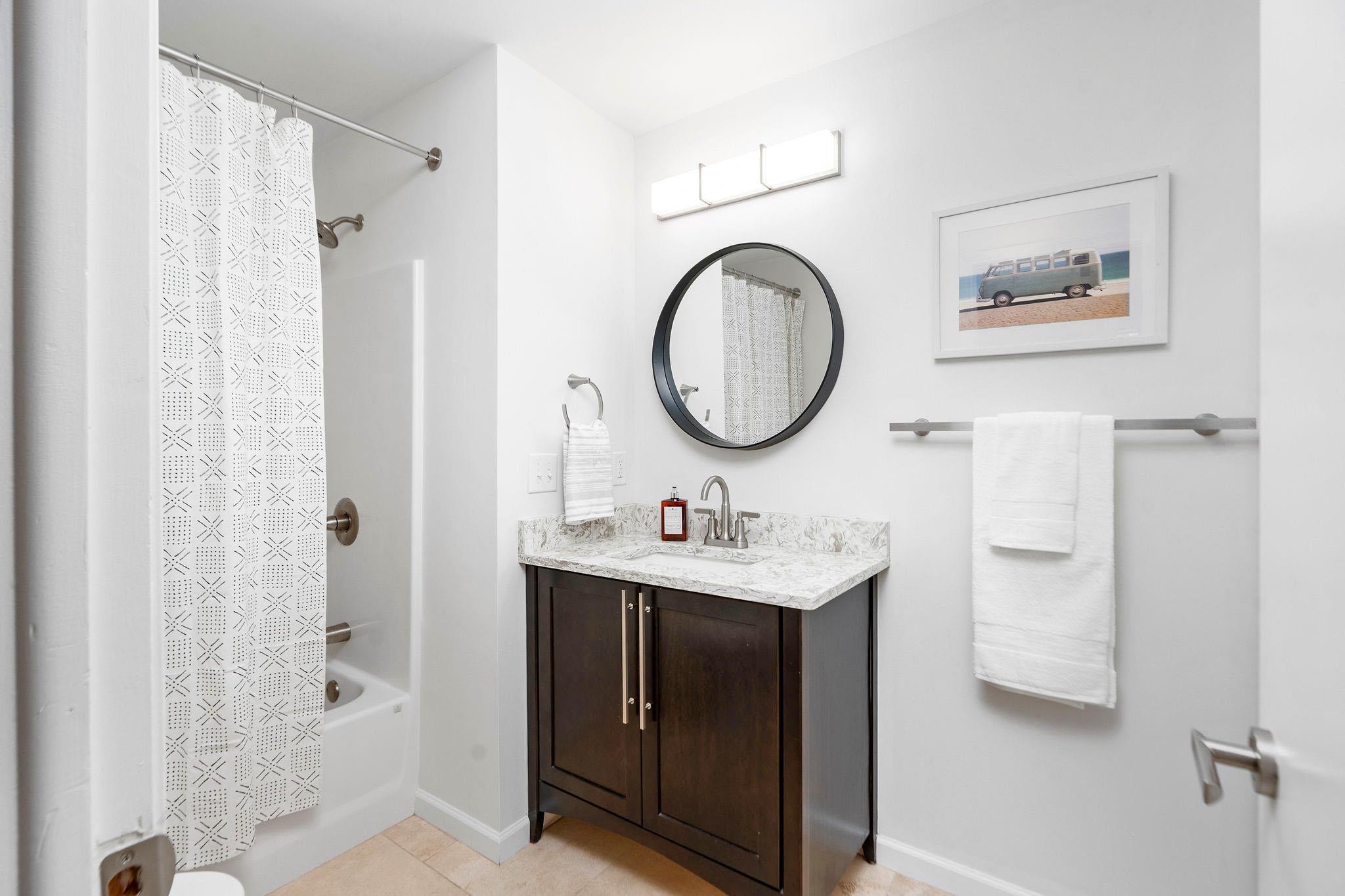 300 South Ellison Lane Waynesboro, VA 22980 - Photo 43 of 53 Hallway Bathroom