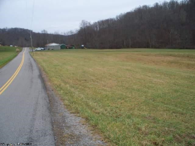 4 4h Camp Road Philippi, WV 26416 - Photo 3 of 7 Gallery Image 3