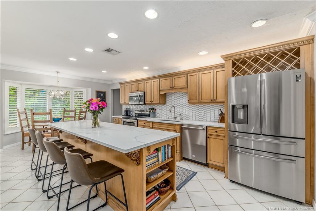 10 Knowles Road Stuart, FL 34996 - Photo 21 of 53 Gallery Image 21