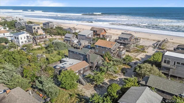 $1,300,000 | 30 Oneida Street, Ocean Beach, NY 11770