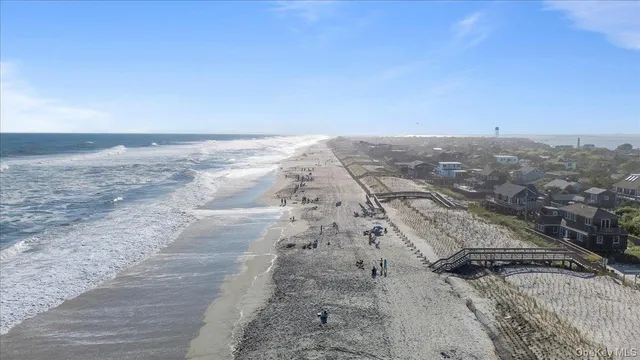 $1,300,000 | 30 Oneida Street, Ocean Beach, NY 11770