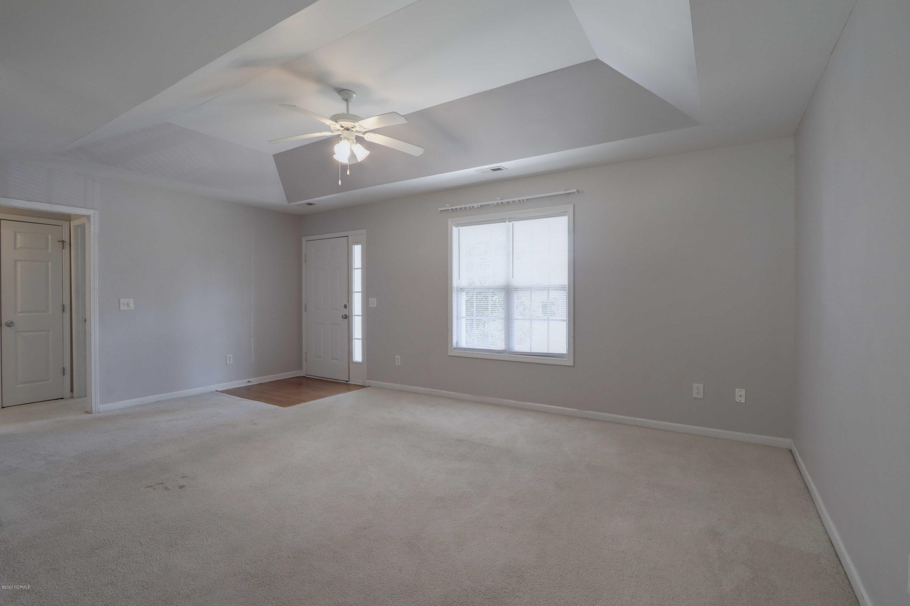 137 Watersfield Road Leland, NC 28451 - Photo 5 of 24 Living Room