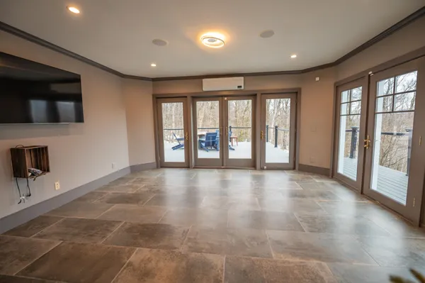 $2,099,000 | 6 Trail View Lane, West Dover, VT 05356