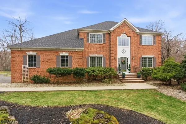 $850,000 | 26 Fox Hollow Way, Andover, NJ 07821