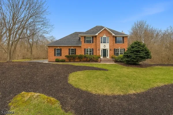 $850,000 | 26 Fox Hollow Way, Andover, NJ 07821