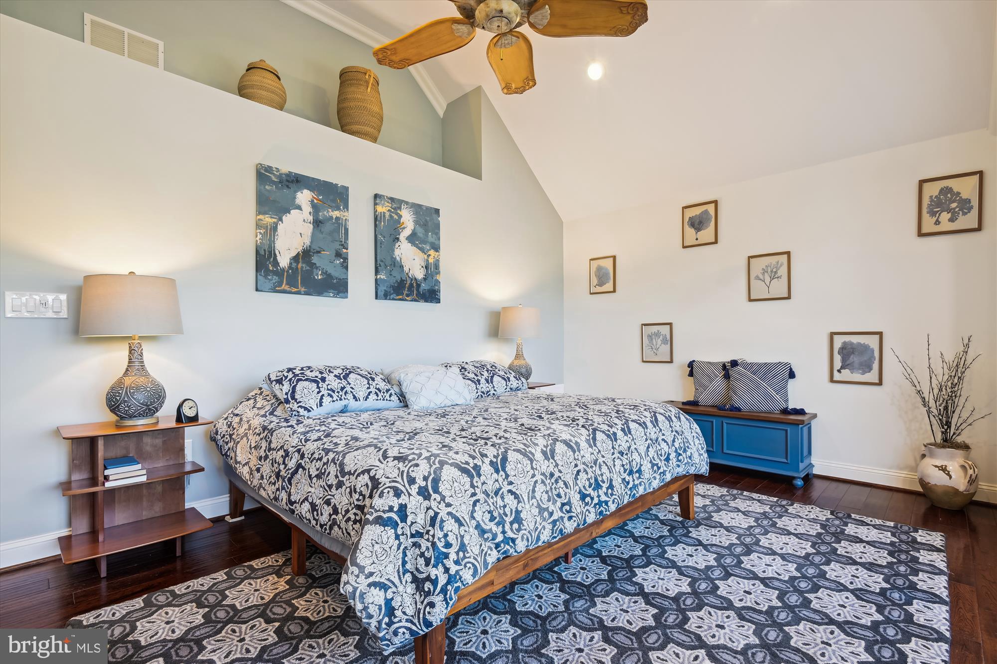 185 Inverness Road Severna Park, MD 21146 - Photo 20 of 55 Main Level Primary Suite