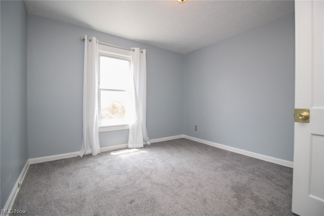 7622 State Road Parma, OH 44134 - Photo 9 of 28