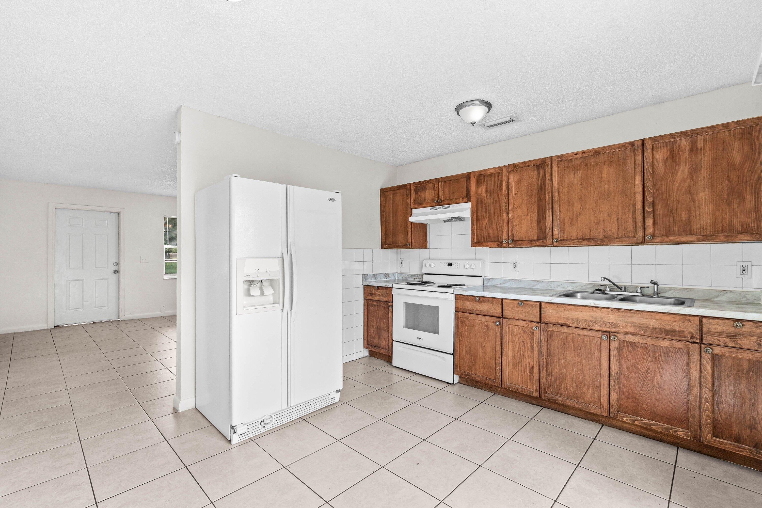 4807 Gulfstream Road Lake Worth, FL 33461 - Photo 6 of 20 007-4807GulfstreamRoad-LakeWorthBeach-FL