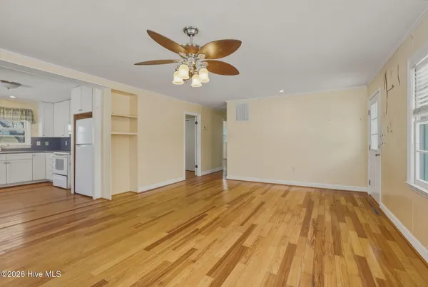 $450,000 | 106 Belle Air Street, Beaufort, NC 28516