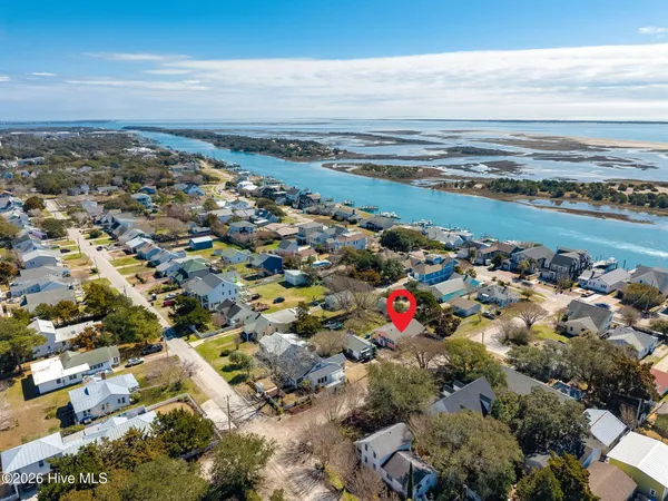 $450,000 | 106 Belle Air Street, Beaufort, NC 28516