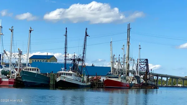 $450,000 | 106 Belle Air Street, Beaufort, NC 28516