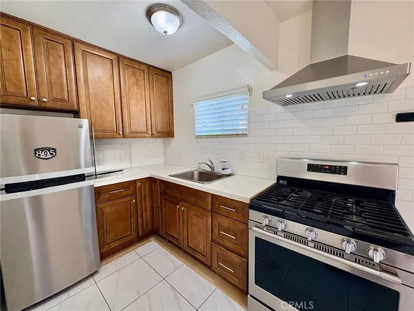 $1,850 | 1641 North Towne Avenue, Unit B, Claremont, CA 91711