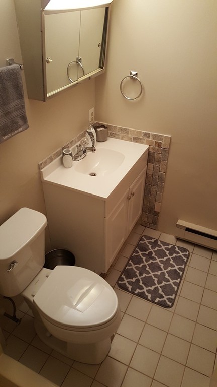 36 B Gibbs Street, Unit 13 Worcester, MA 01607 - Photo 3 of 15