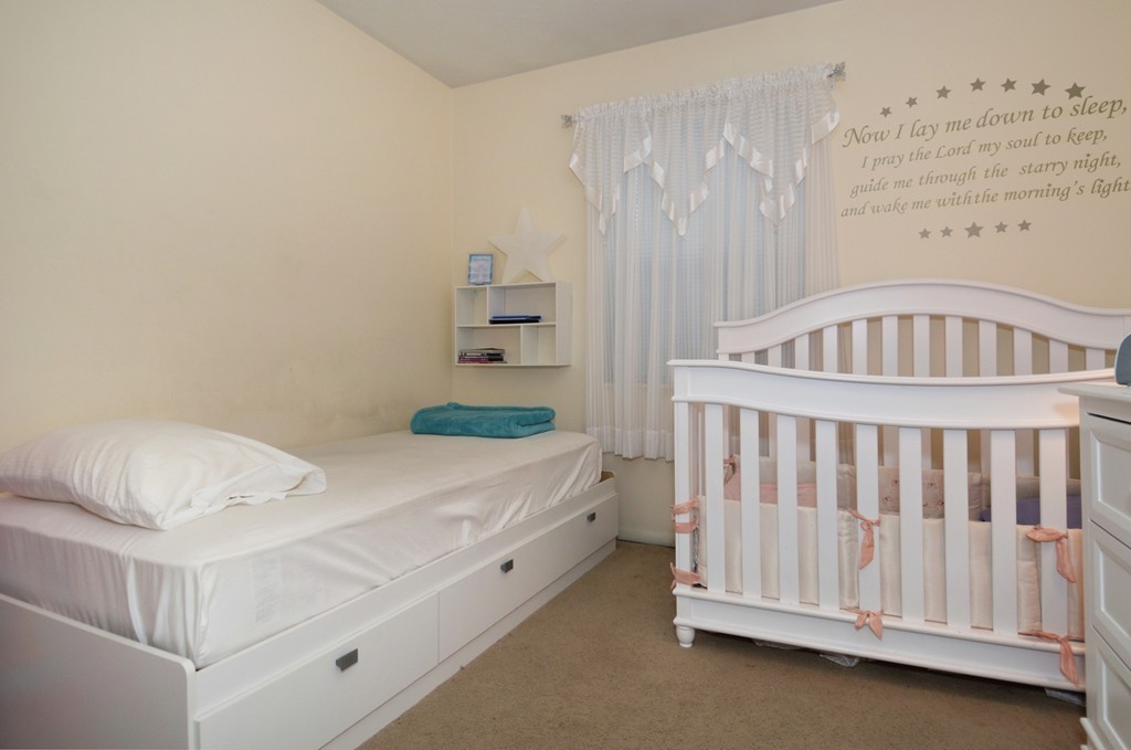 36 B Gibbs Street, Unit 13 Worcester, MA 01607 - Photo 4 of 15
