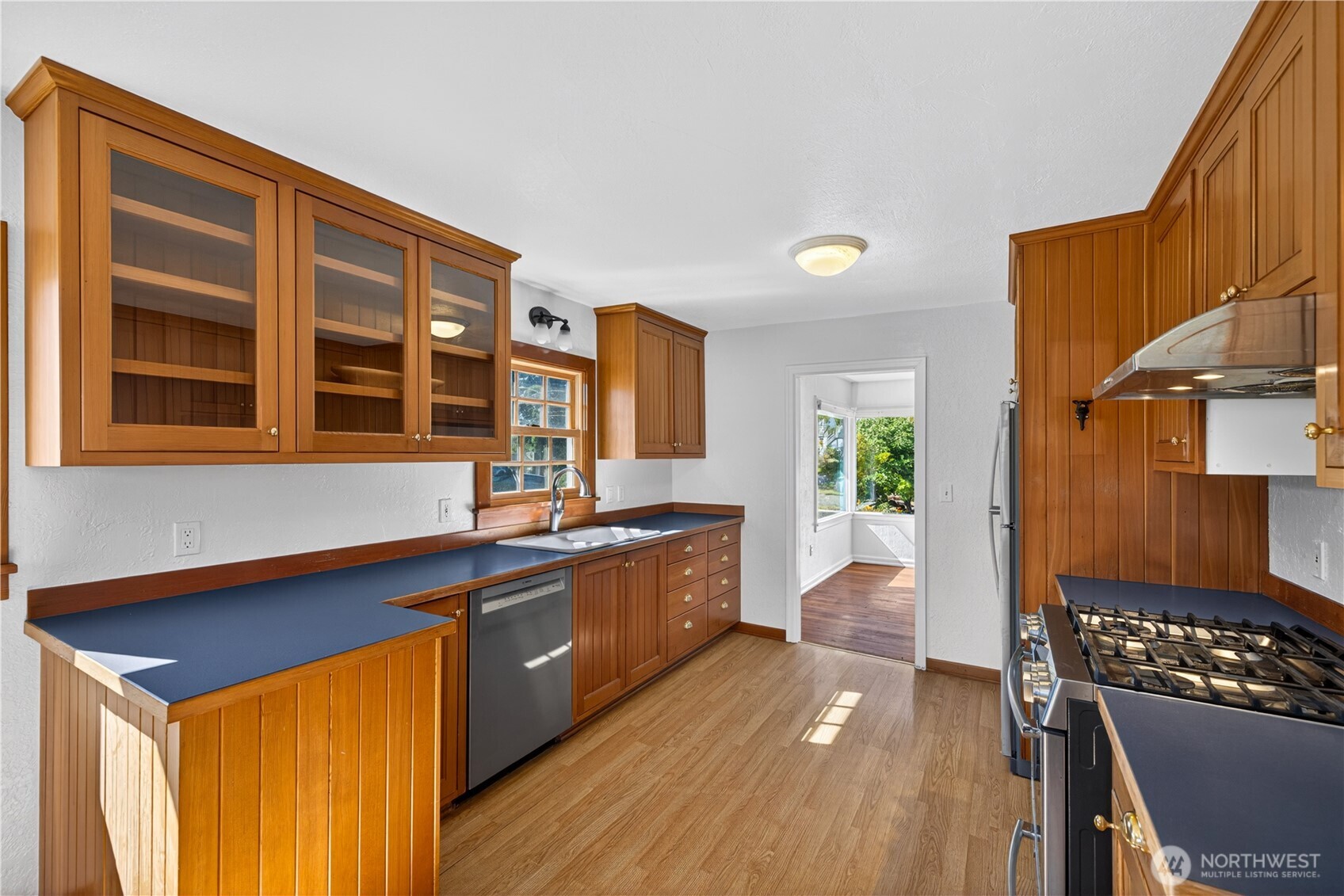 2009 11th Street Anacortes, WA 98221 - Photo 6 of 26