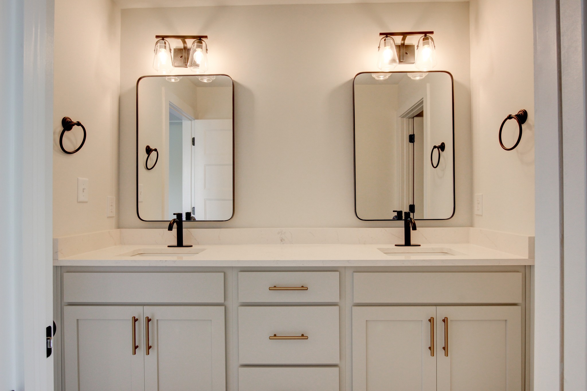 2575 Lock B Road North Clarksville, TN 37043 - Photo 44 of 64 Gallery Image 44