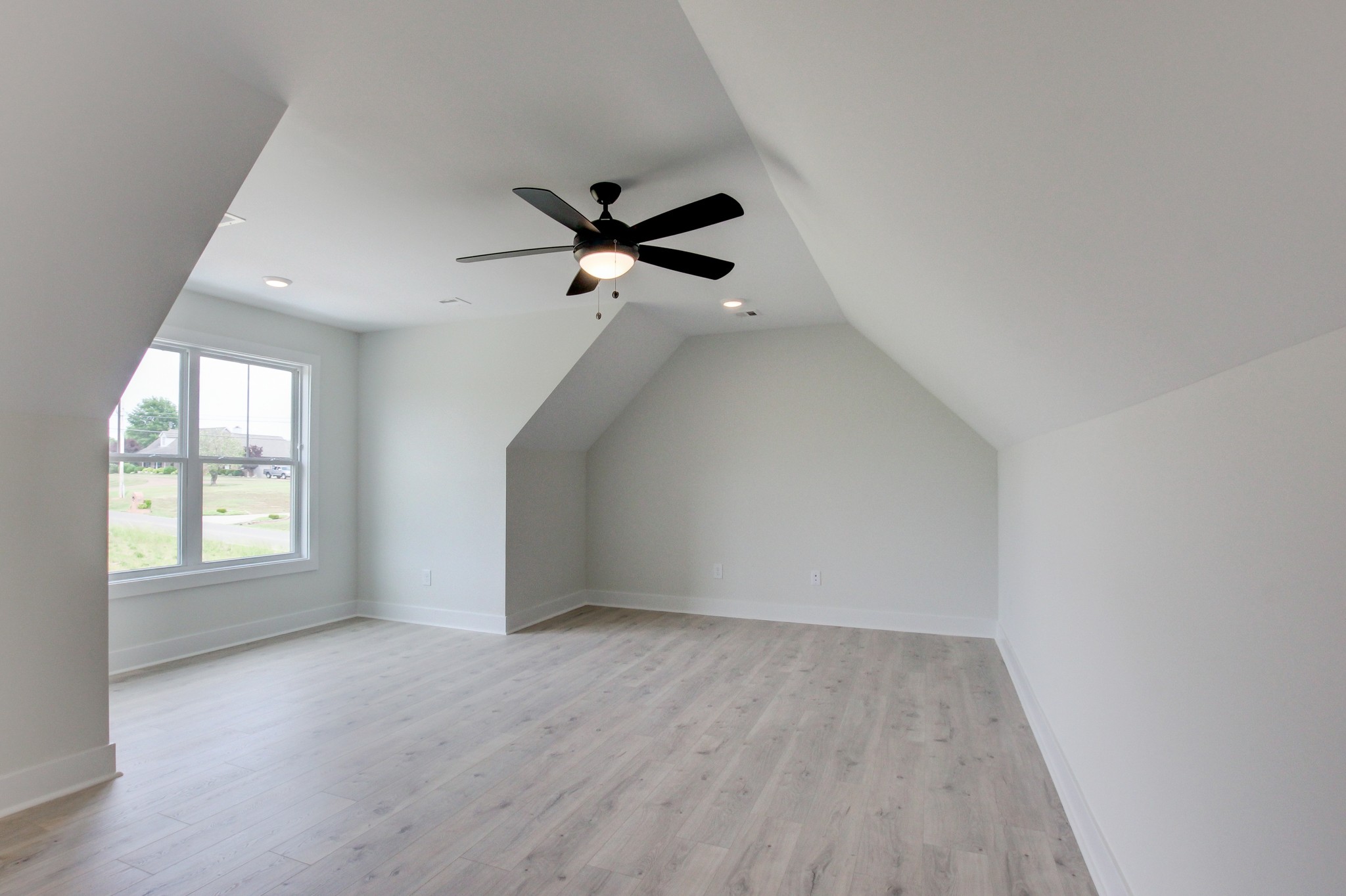2575 Lock B Road North Clarksville, TN 37043 - Photo 54 of 64 Gallery Image 54