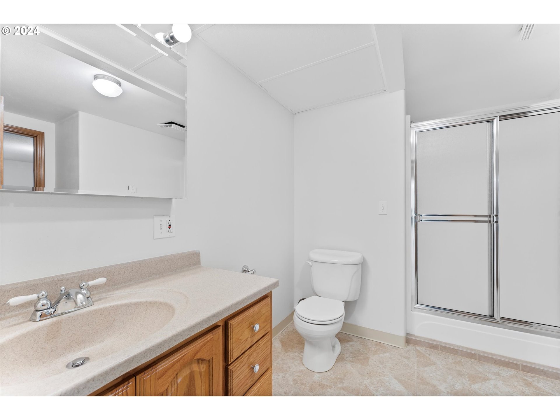 10400 Northwest Laidlaw Road Portland, OR 97229 - Photo 41 of 48 Bathroom