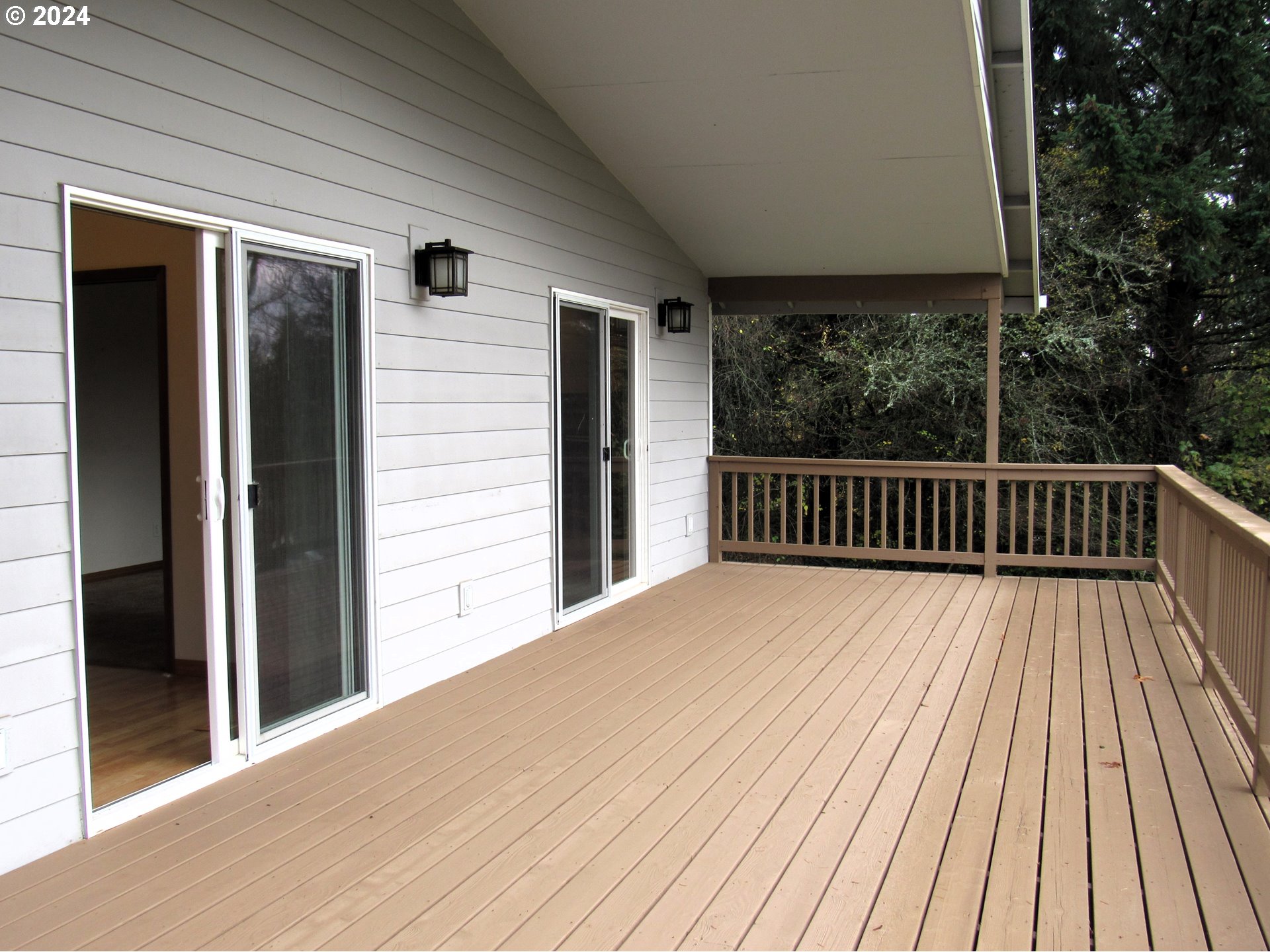 10400 Northwest Laidlaw Road Portland, OR 97229 - Photo 9 of 48 Deck