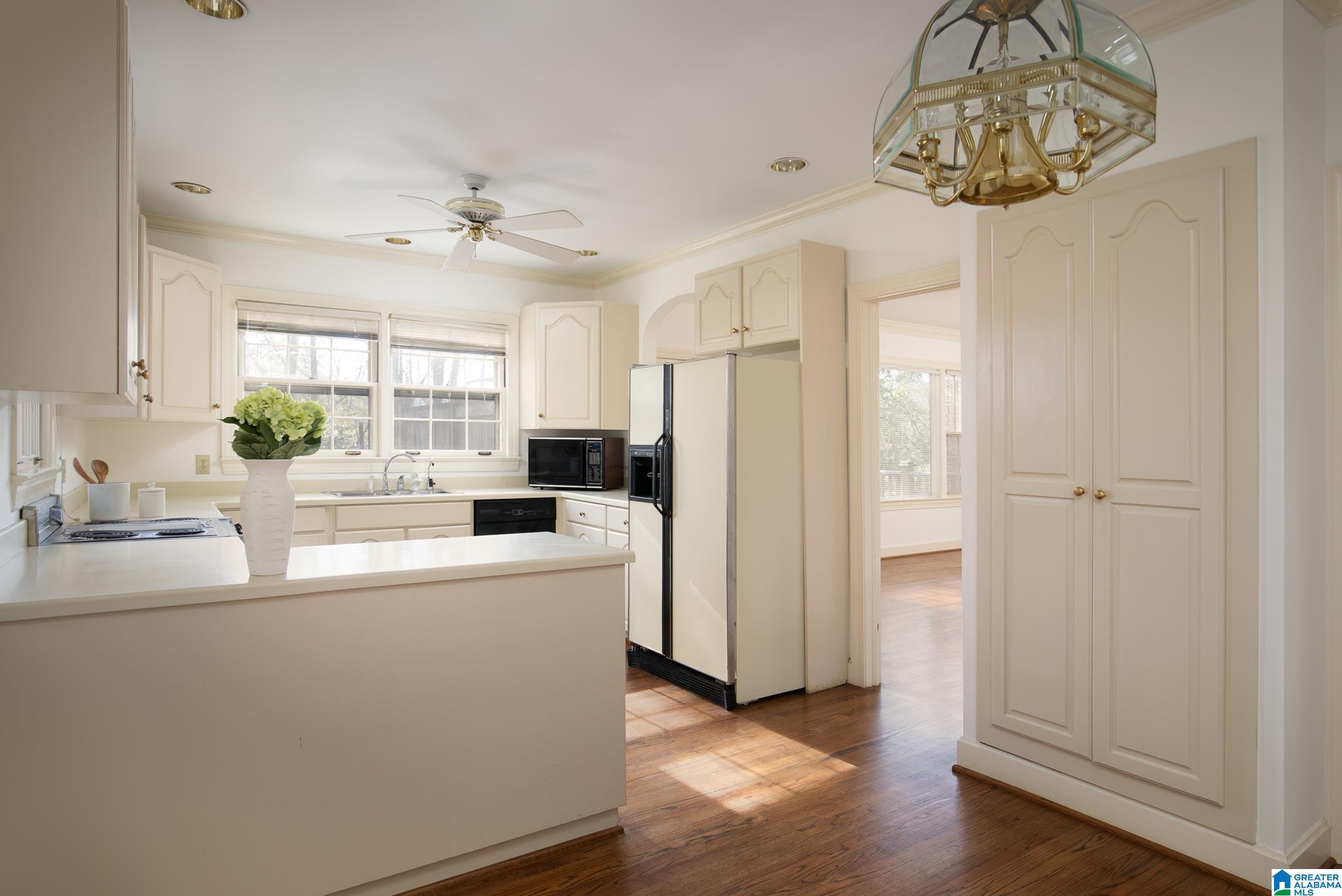 1821 Saulter Road Birmingham, AL 35209 - Photo 19 of 50