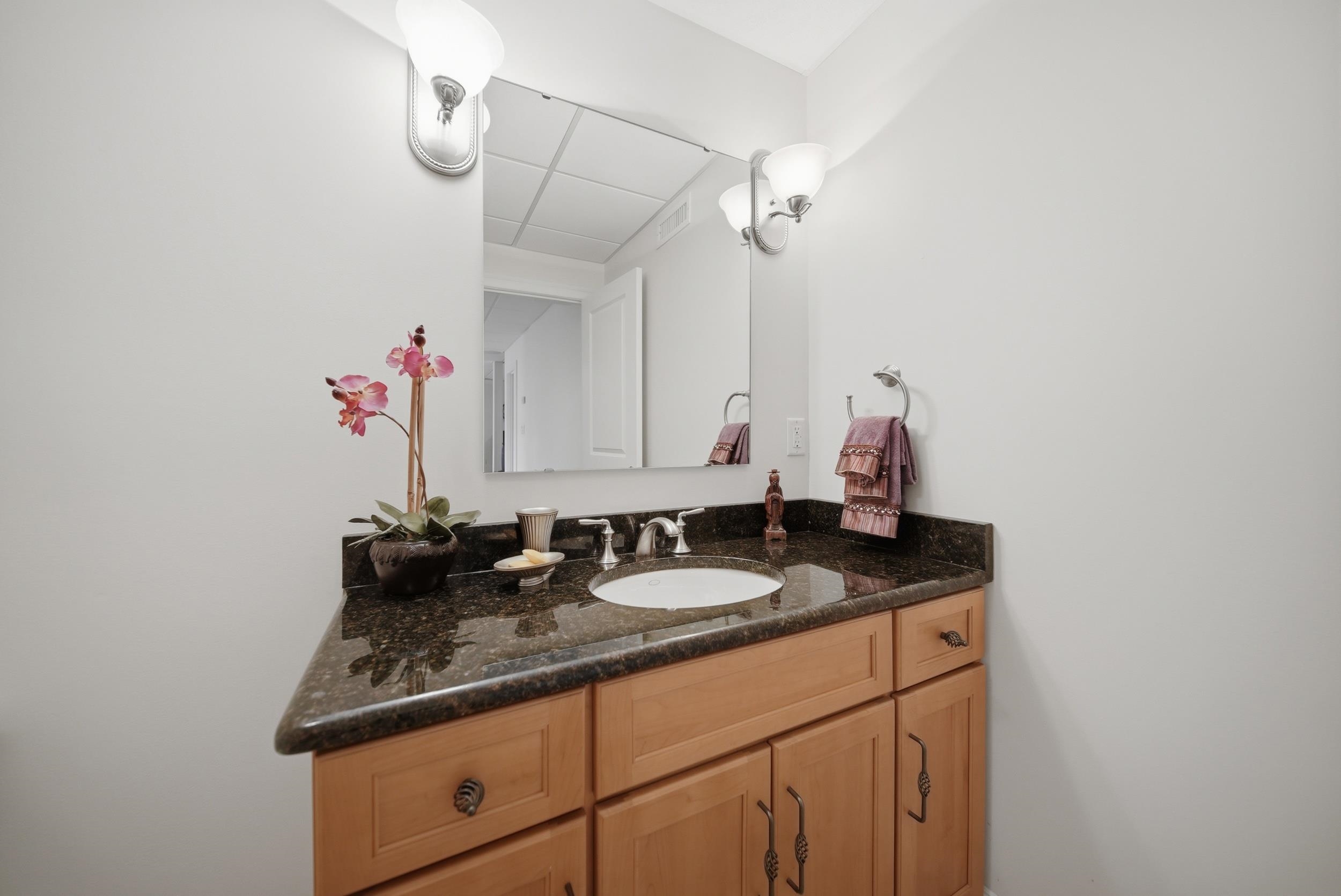 31 Gordon Mountain Road Windham, NH 03087 - Photo 33 of 47