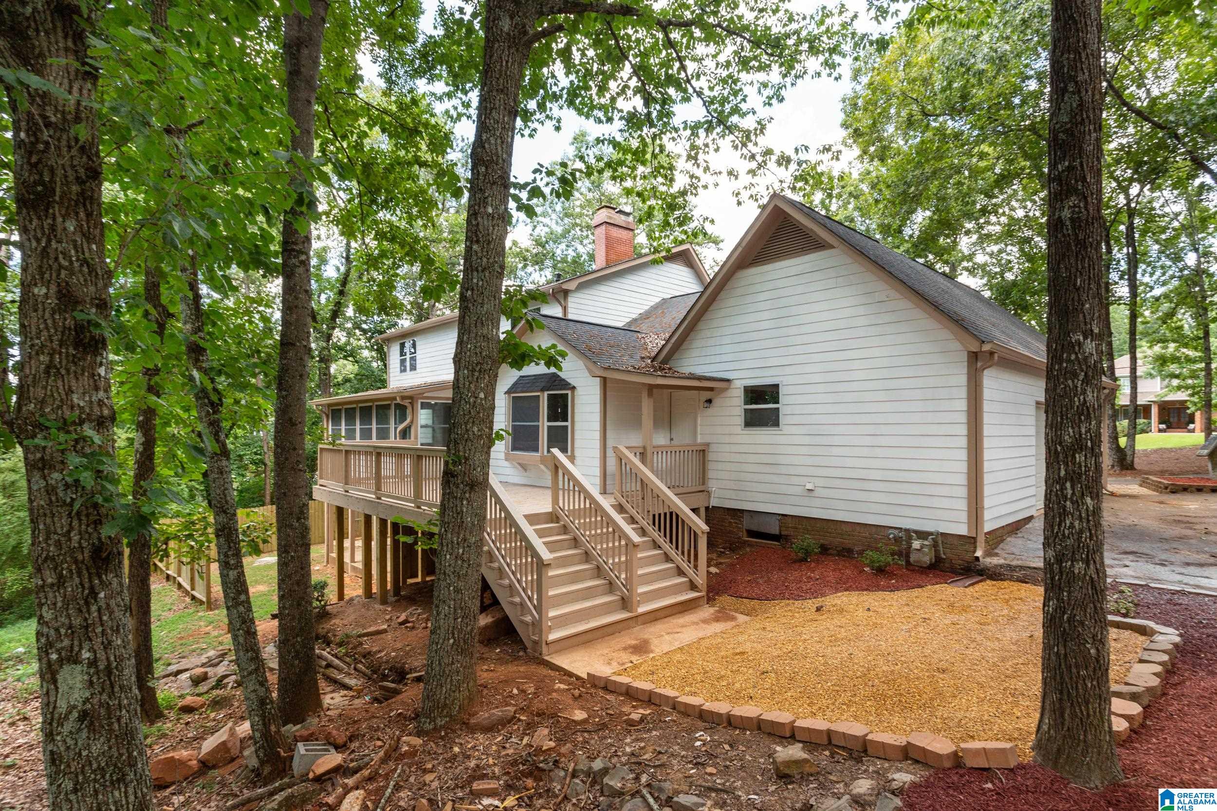 805 Hillyer High Road Anniston, AL 36207 - Photo 6 of 43