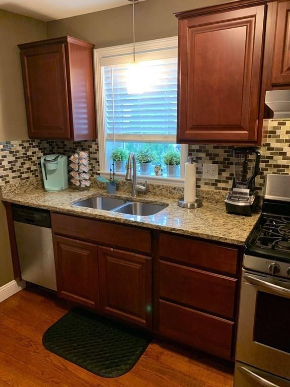 1058 County Street Fall River, MA 02723 - Photo 5 of 31 Gallery Image 5