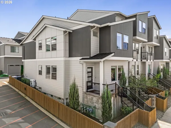 $409,950 | 12648 Southeast 172nd Avenue, Happy Valley, OR 97089
