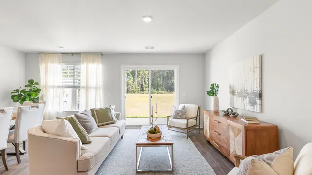 $317,825 | 175 Yarrow Way, Moncks Corner, SC 29461