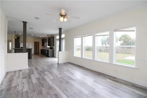 $2,395 | 4660 43rd Avenue Northeast, Naples, FL 34120