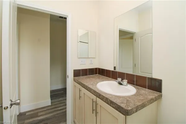 $2,395 | 4660 43rd Avenue Northeast, Naples, FL 34120