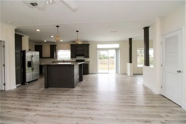 $2,395 | 4660 43rd Avenue Northeast, Naples, FL 34120