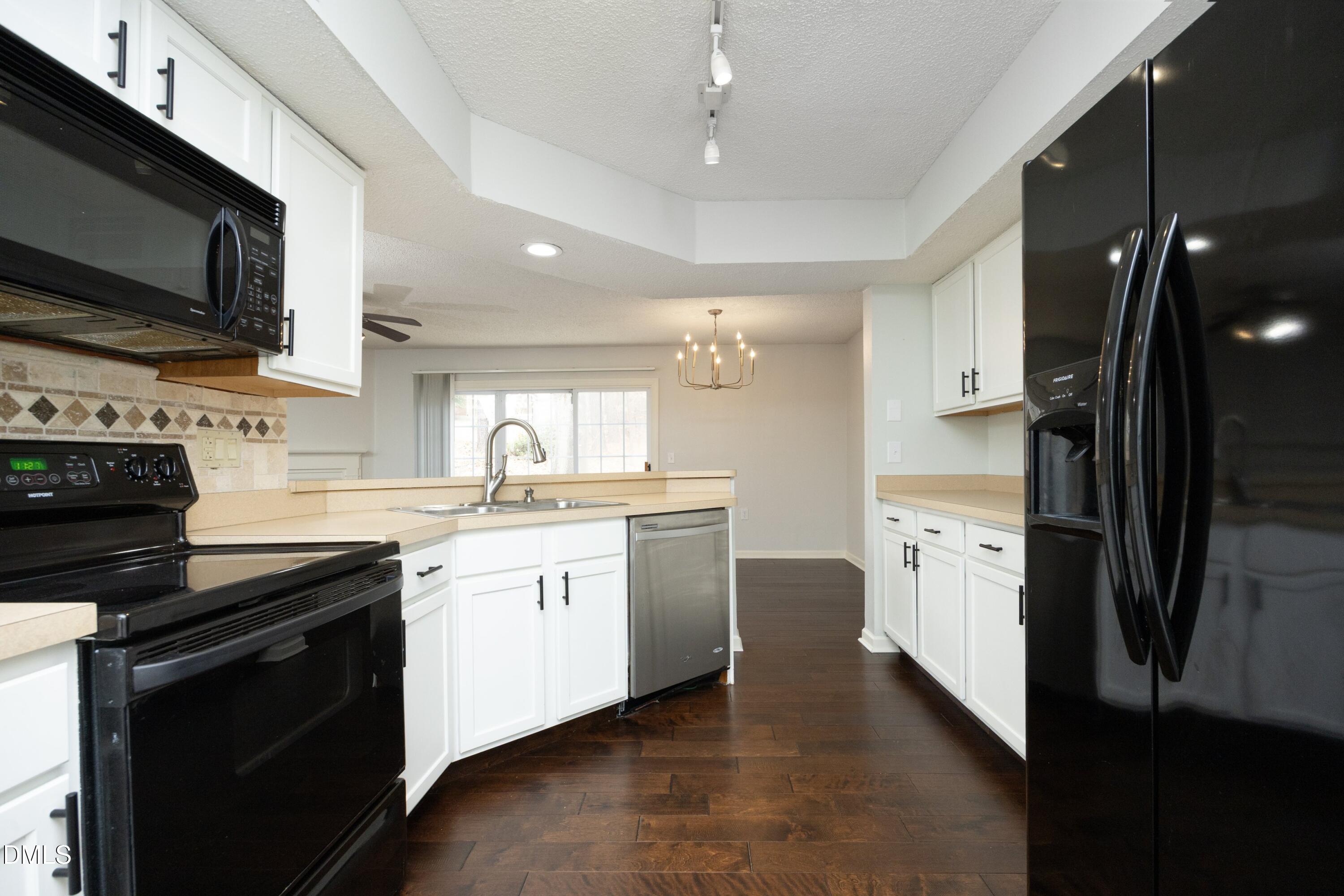 7717 Falcon Rest Circle Raleigh, NC 27615 - Photo 10 of 30 12Kitchen