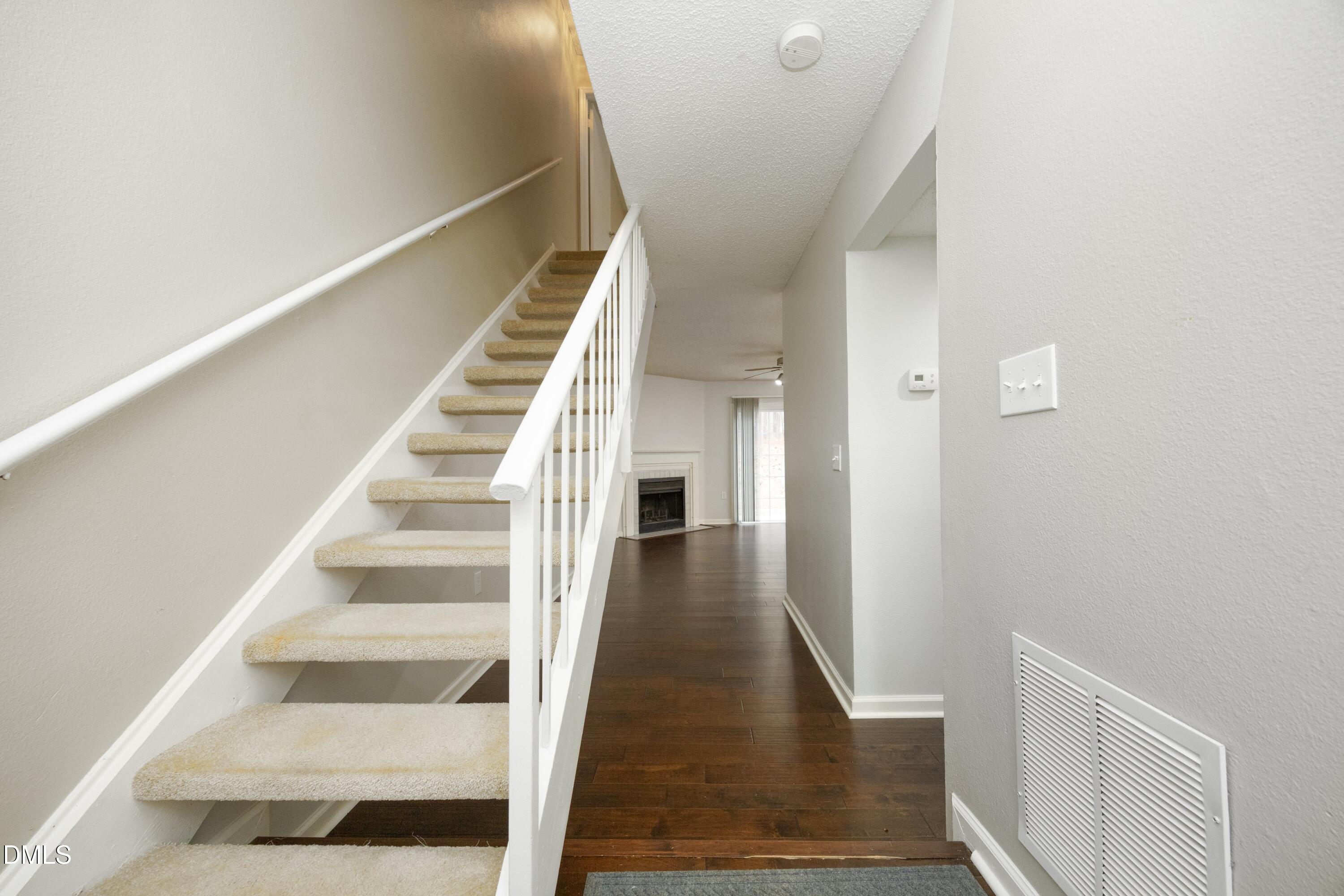 7717 Falcon Rest Circle Raleigh, NC 27615 - Photo 4 of 30 05EntryHall