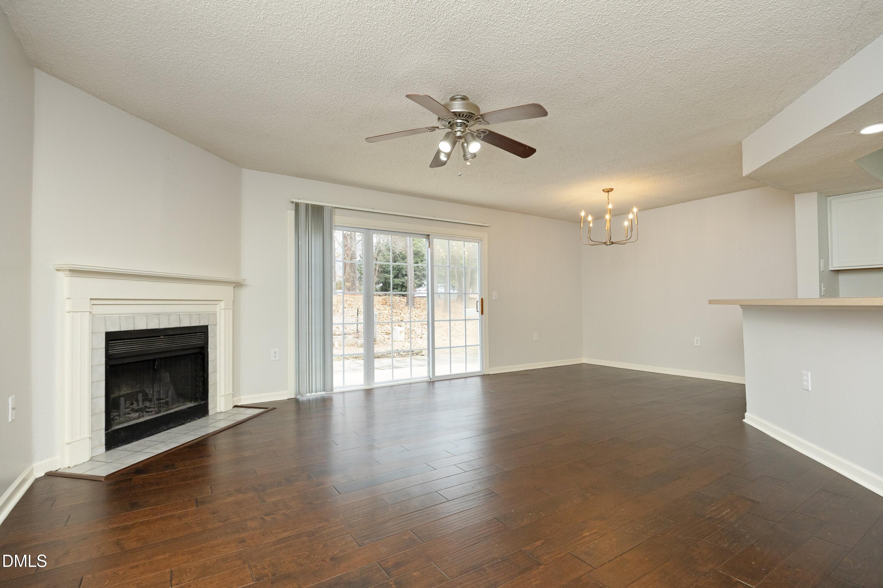 7717 Falcon Rest Circle Raleigh, NC 27615 - Photo 5 of 30 06LivingDining