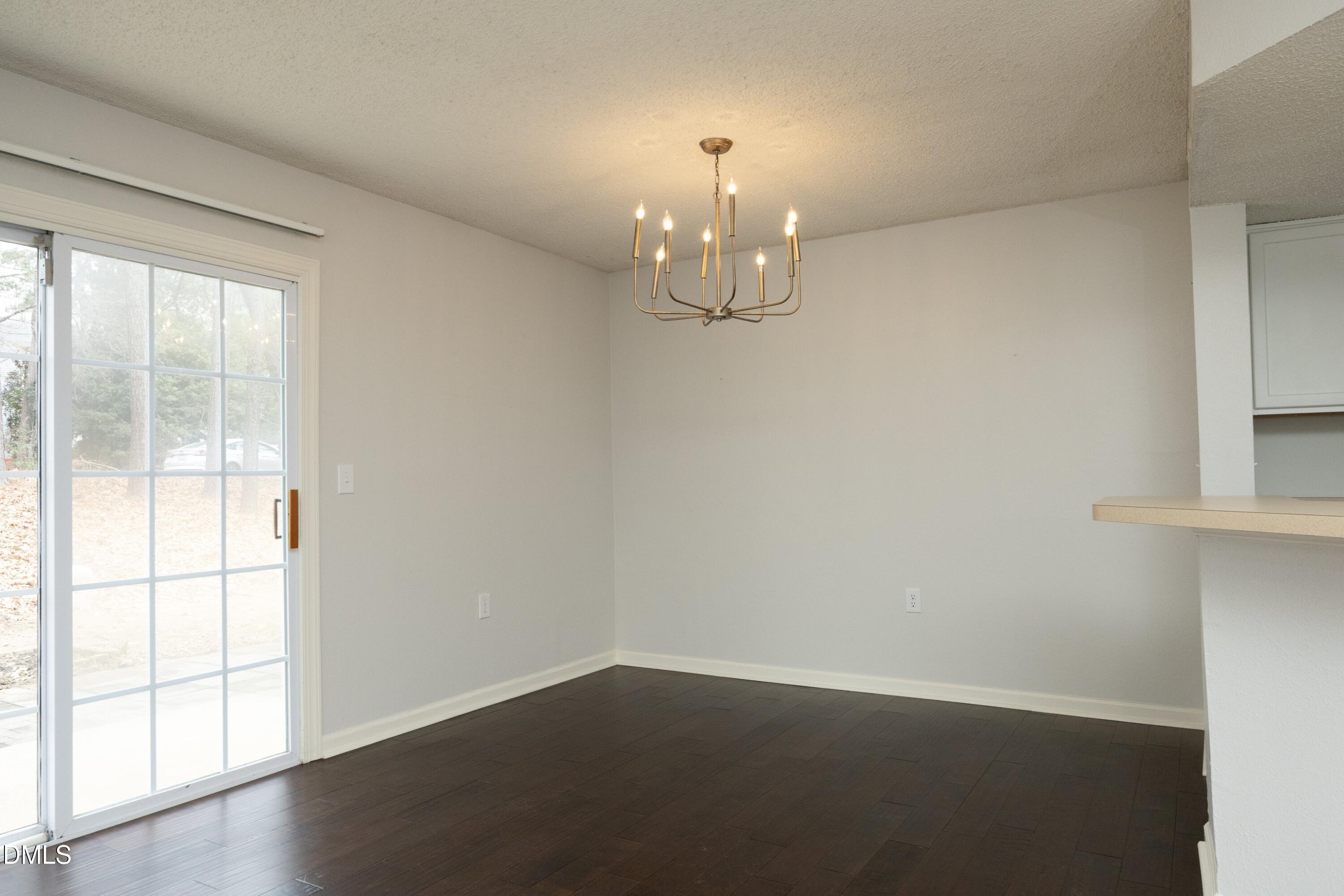 7717 Falcon Rest Circle Raleigh, NC 27615 - Photo 8 of 30 09Dining