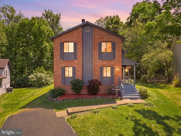 $750,000 | 211 Keyes Court, Sterling, VA 20164