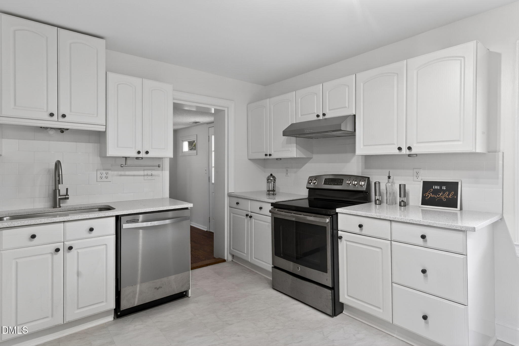 4120 Campbell Road Raleigh, NC 27606 - Photo 13 of 42 16-web-or-mls-4120 Campbell Rd - 16
