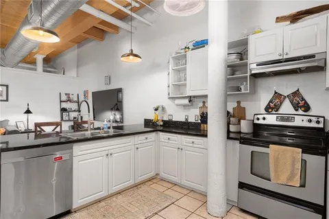 $299,000 | 1117 Douglas Avenue, Unit 103, North Providence, RI 02904