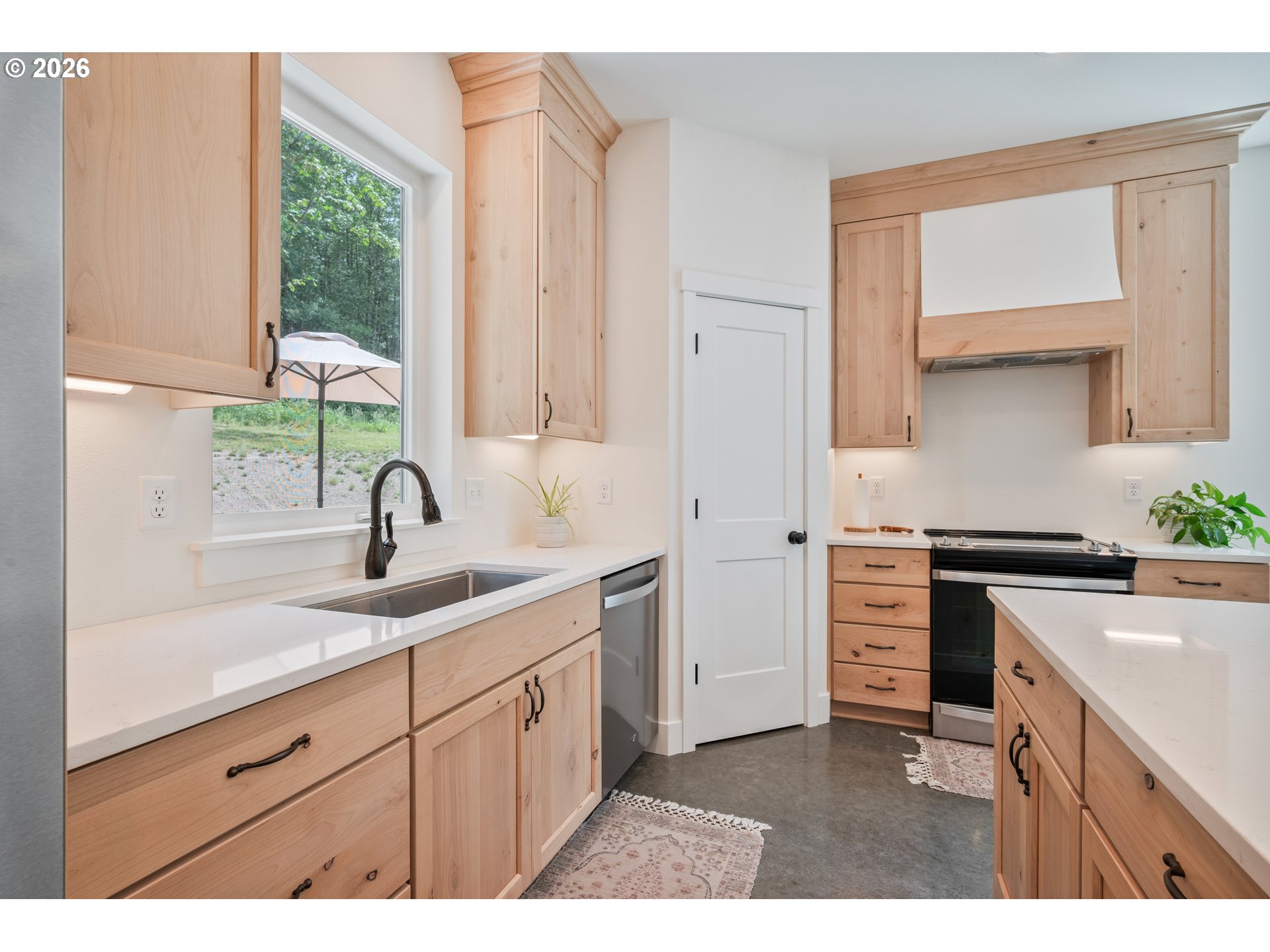 1013 North Bodine Road Kelso, WA 98626 - Photo 11 of 45 Gallery Image 11