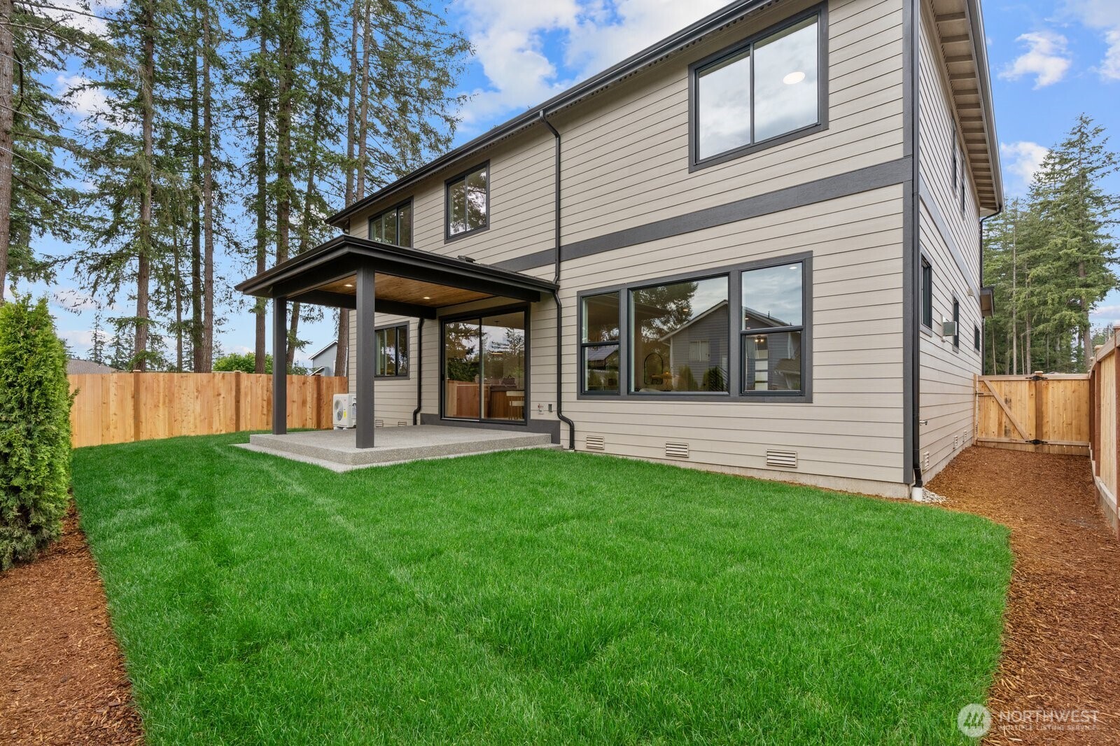 22012 Southeast 276th Place Maple Valley, WA 98038 - Photo 37 of 40