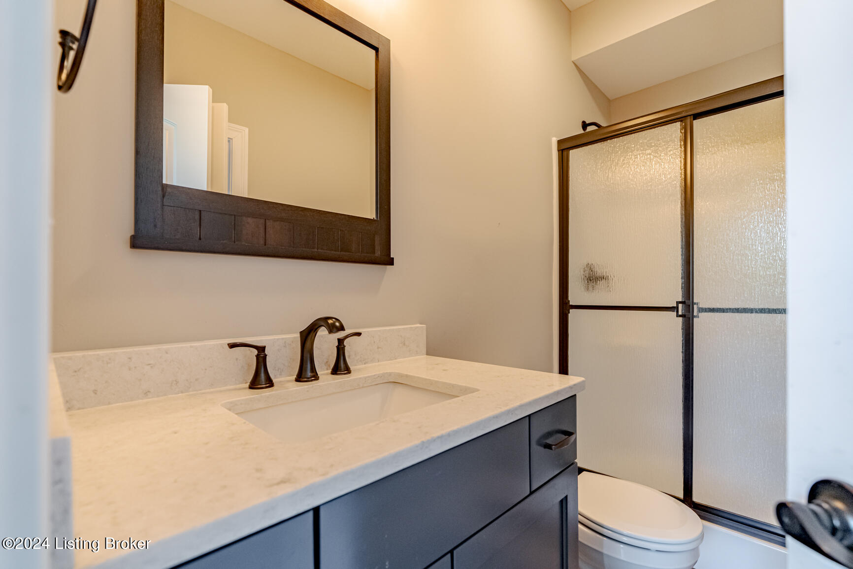 1519 Yoder Tipton Road Taylorsville, KY 40071 - Photo 56 of 114 Full bath #3 shared with bedroom 3 and family room